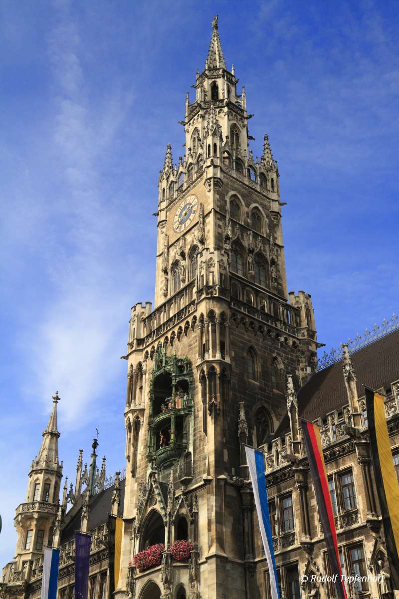 New Town Hall (Rathaus) in Marienplatz
