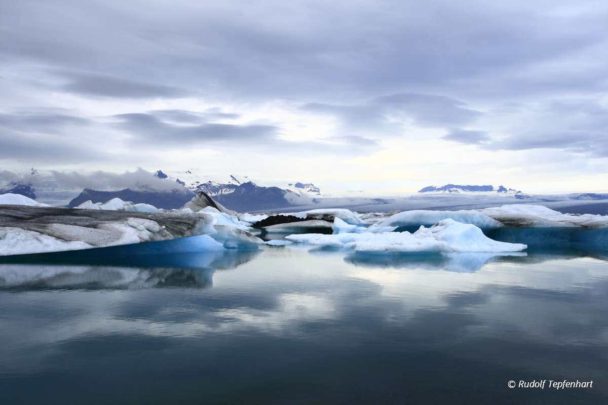 The Jokulsarlon lake