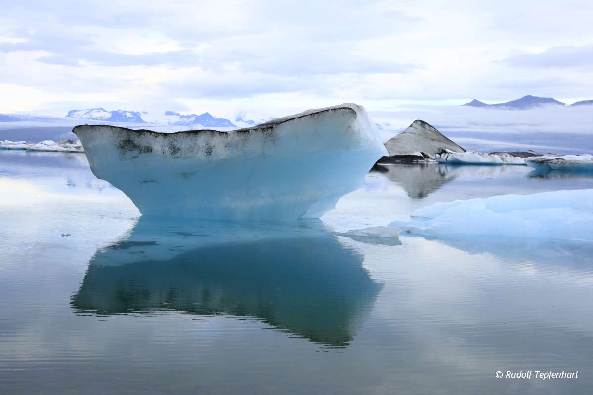 The Jokulsarlon lake