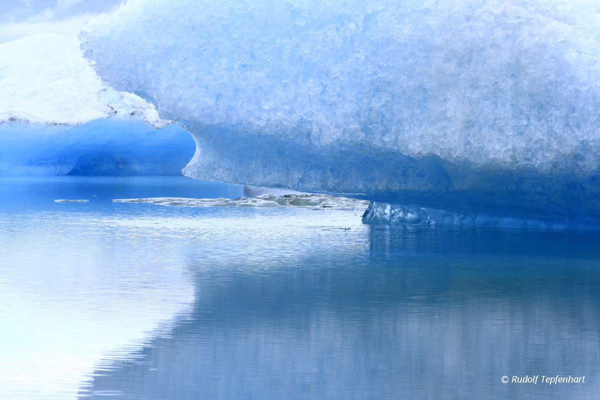The Jokulsarlon lake