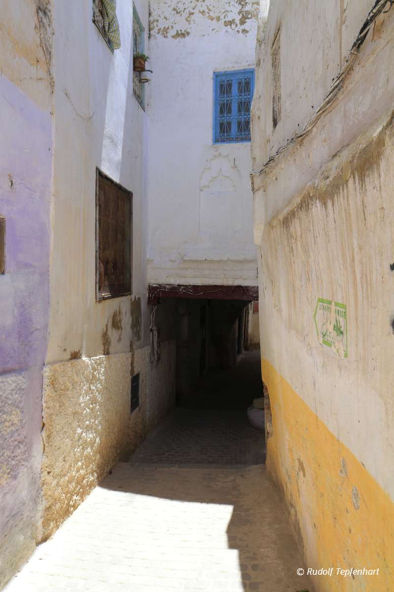 Alley in Moulay Idriss