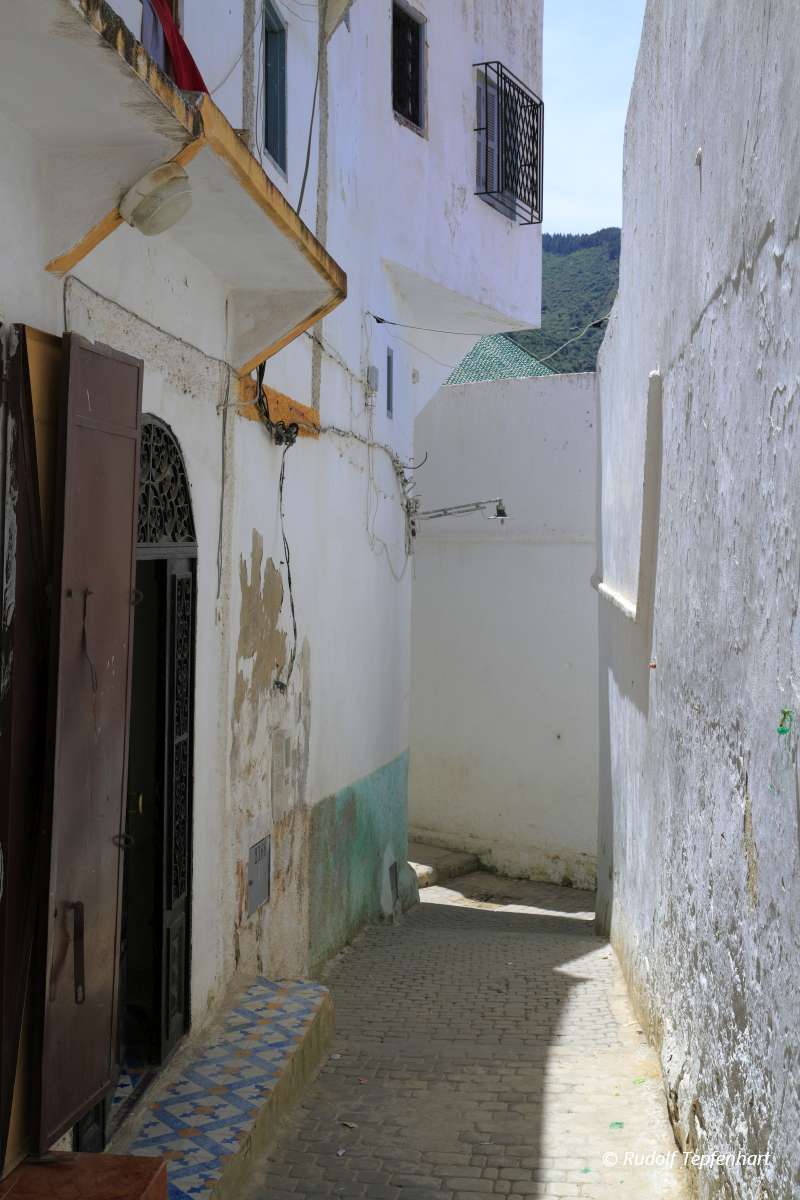 Alley in Moulay Idriss